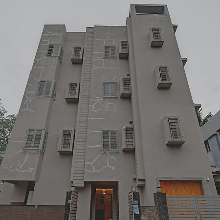 Super Townhouse Hotel All In One Near City Centre Salt Lake Salt Lake City Zewnętrze zdjęcie