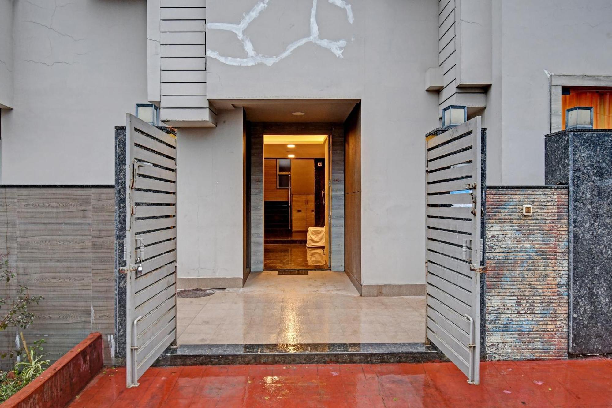 Super Townhouse Hotel All In One Near City Centre Salt Lake Salt Lake City Zewnętrze zdjęcie