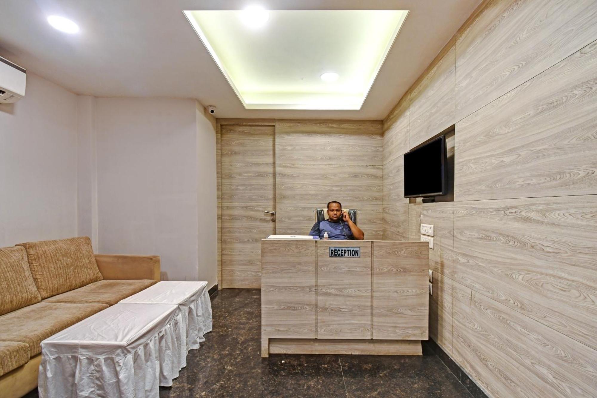 Super Townhouse Hotel All In One Near City Centre Salt Lake Salt Lake City Zewnętrze zdjęcie